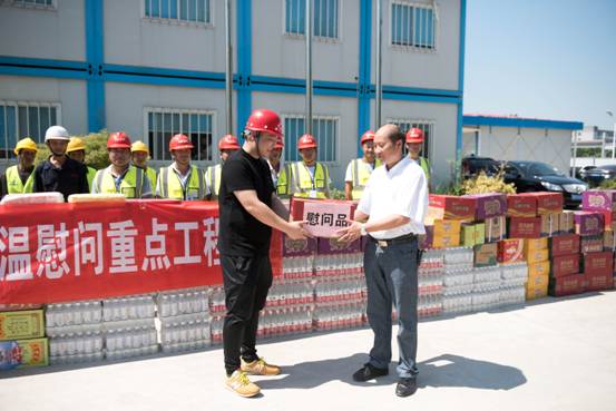 mmexport1532077752892